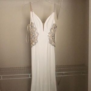 Long party white dress
